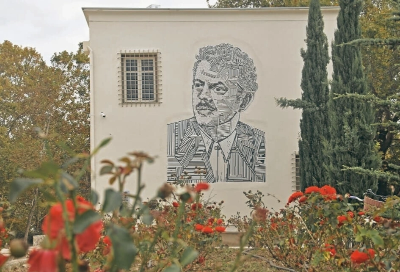 Μουσείο Τσιτσάνη - Tsitsanis Museum