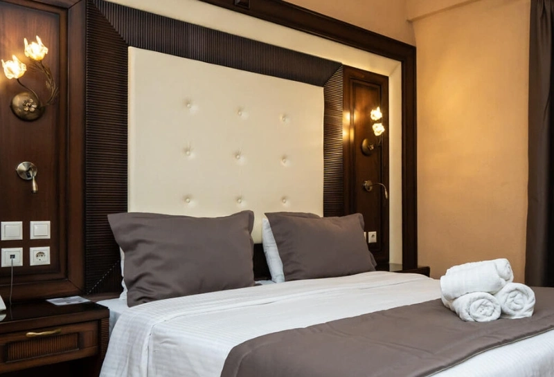 dellas_boutique_hotel_1