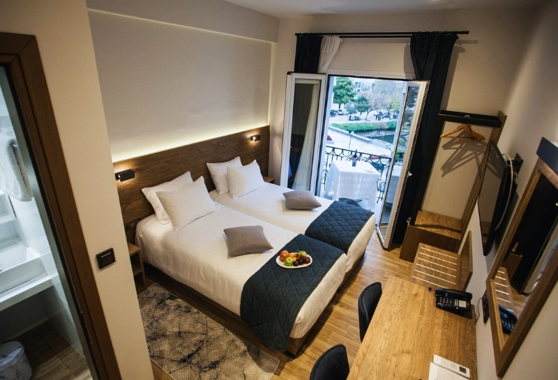 trikala_river_house_Listing