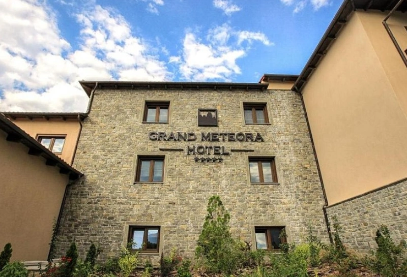 Grand Meteora Hotel