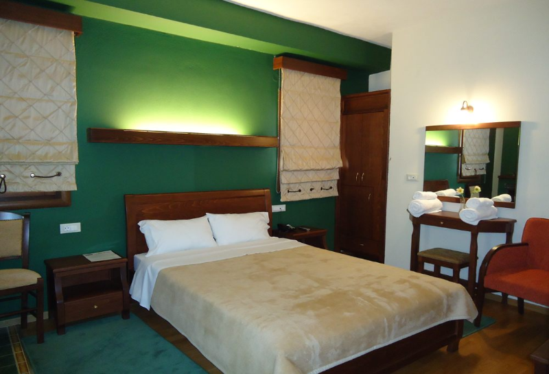 Hotel Kokkinos Vrachos