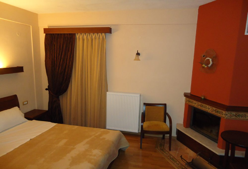 Hotel Kokkinos Vrachos