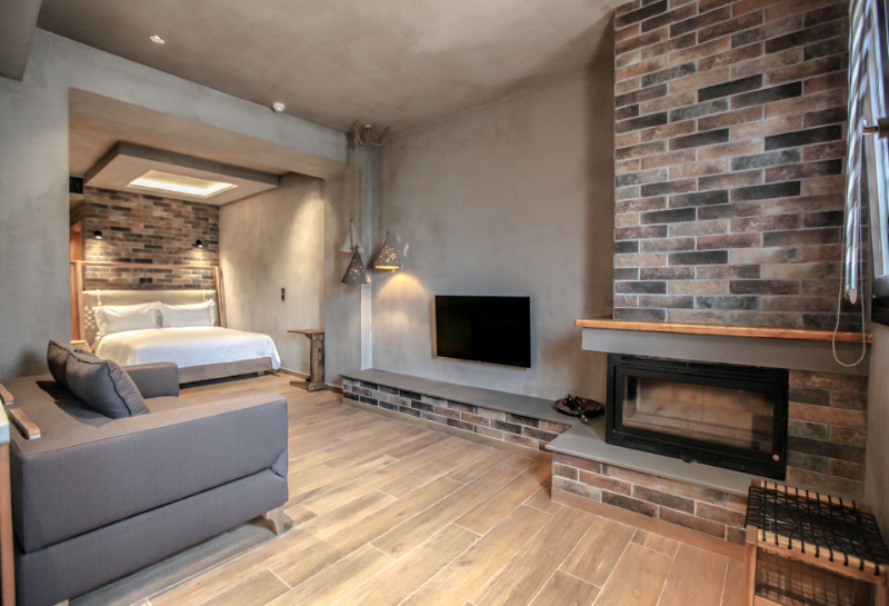 Meteora Heaven and Earth premium suites