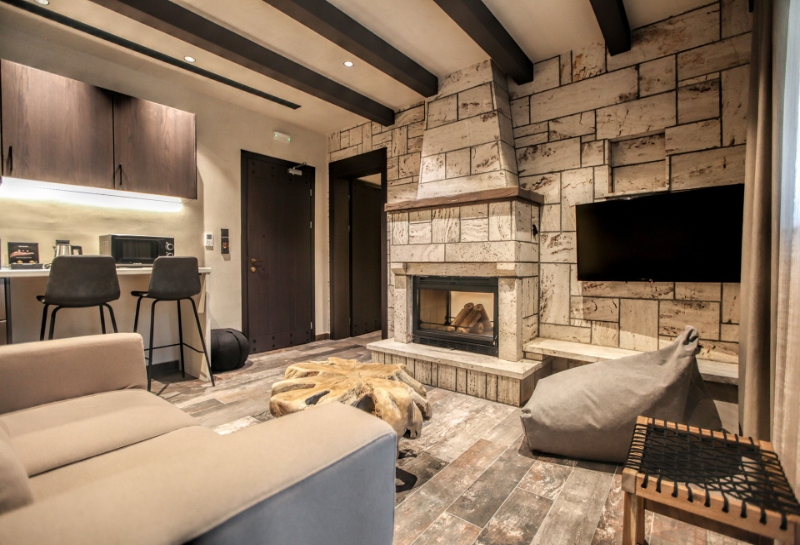 Meteora Heaven and Earth premium suites