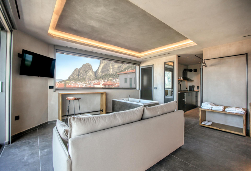 Meteora Heaven and Earth premium suites