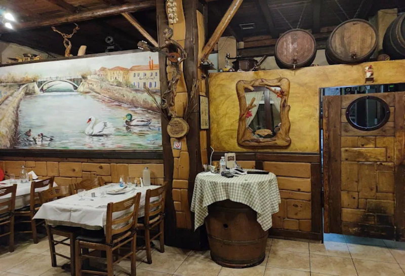 Ταβέρνα Παλιά Ιστορία