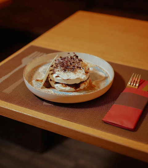 frame bar restaurant
