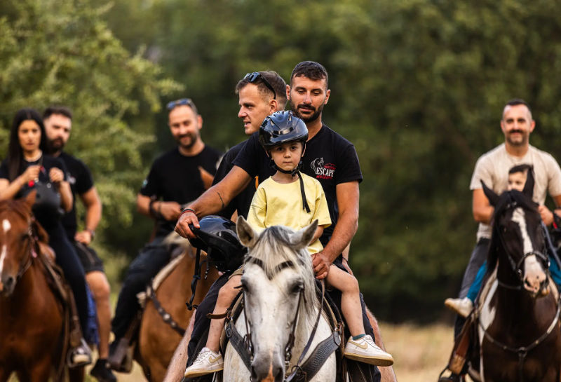Κυνήγι Τρούφας με Άλογα στα Μετέωρα