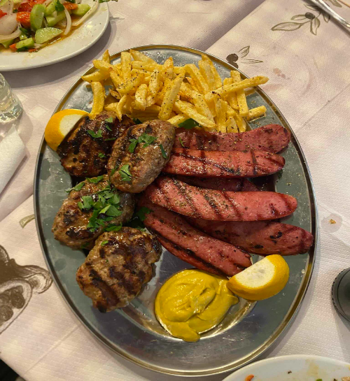 Μεζεδοπωλείο Μαντείο