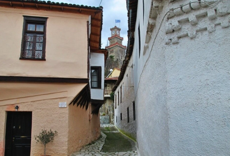 old town of trikala varousi