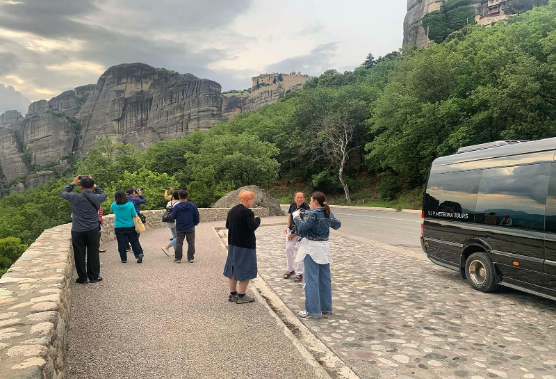 V.I.P Meteora Tours